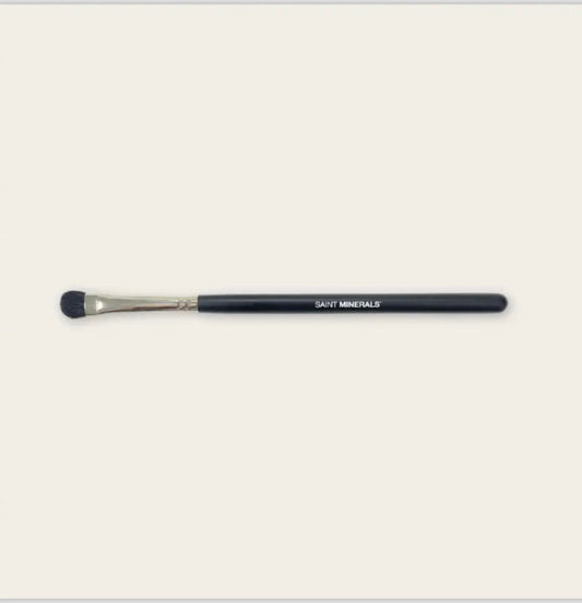 Deluxe Eyeshadow Brush - Panoply Beauty 